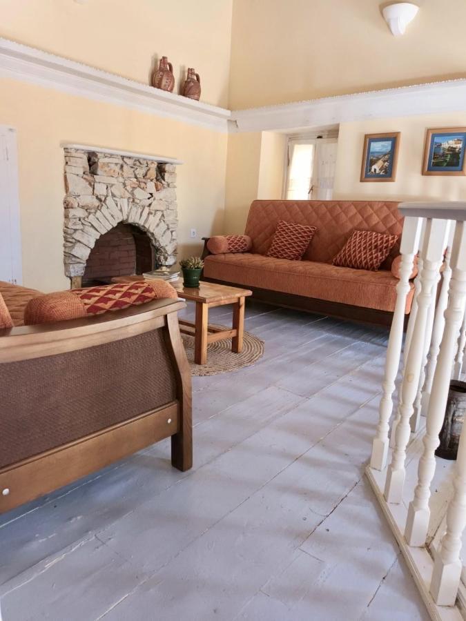 Chroma Kastellorizo Villa Megisti Bagian luar foto